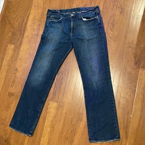 Lucky Brand Men’s Vintage Straight Jeans